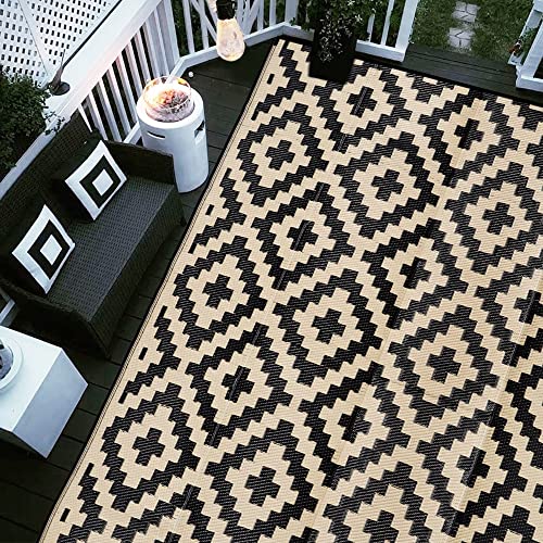 SAND MINE Reversible Mats, Plastic Straw Rug, Modern Area Rug, Large Floor Mat and Rug for Outdoors, RV, Patio, Backyard, Deck, Picnic, Beach, Trailer, Camping, Black & Cream, 9' x 12'